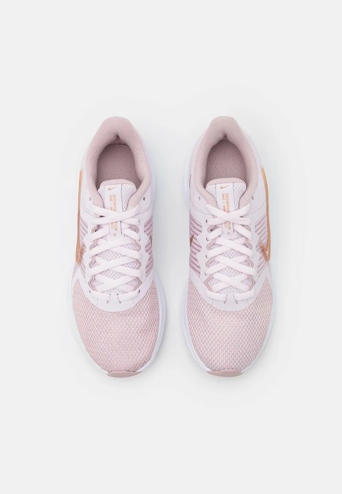 Nike Performance DOWNSHIFTER 11 - Stabilty Running Shoes - Light Violet/metallic Red Bronze/champagne/white 4 Nike Performance DOWNSHIFTER 11 - Stabilty Running Shoes - Light Violet/metallic Red Bronze/champagne/white - Image 4