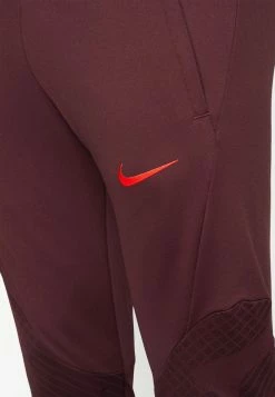 Nike Performance LIVERPOOL FC STRIKE PANT - Club Wear - Burgundy Crush/siren Red 9 Nike Performance LIVERPOOL FC STRIKE PANT - Club Wear - Burgundy Crush/siren Red -Nike Performance store 4bf60e96965b48e98ccdcd406714f33d