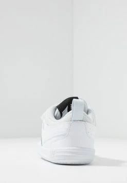 Nike Performance PICO 5 TDV UNISEX - Training Shoe - White/pure Platinum 10 Nike Performance PICO 5 TDV UNISEX - Training Shoe - White/pure Platinum -Nike Performance store 4db6eebb4c7a4c828831b4ece3790a36