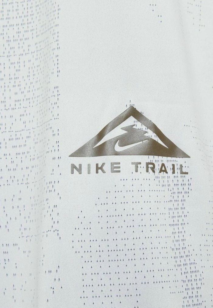 Nike Performance TRAIL RISE 365 - Sports T-shirt - Football Grey Ironstone 7 Nike Performance TRAIL RISE 365 - Sports T-shirt - Football Grey Ironstone - Image 7