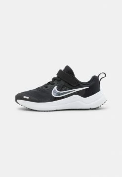 Nike Performance DOWNSHIFTER 12 NN PSV UNISEX - Neutral Running Shoes - Black/white/dark Smoke Grey