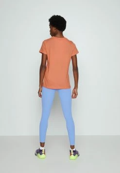 Nike Performance Sports T-shirt - Madder Root -Nike Performance store 541ba8d03ee24202a12f24ee2ffa1331