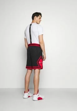 Nike Performance NBA CHICAGO BULLS STATEMENT SWINGMAN - Club Wear - Black/university Red/white -Nike Performance store 55d53fccfcaa4b829ab2c5a5be29921b