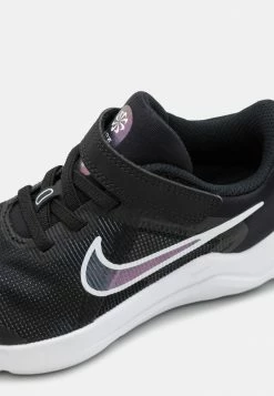 Nike Performance DOWNSHIFTER 12 NN PSV UNISEX - Neutral Running Shoes - Black/white/dark Smoke Grey -Nike Performance store 564c58d9e57b4abf8eb88eb9d1b127d6