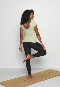 Nike Performance LUXE 7/8 - Leggings - Black/dark Smoke Grey -Nike Performance store 56b3efc78fda4b4899e32b4da2074fce