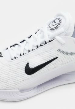 Nike Performance COURT ZOOM NXT - Multicourt Tennis Shoes - White/black -Nike Performance store 573b9496e9884bb58b9f42a31ad1493b