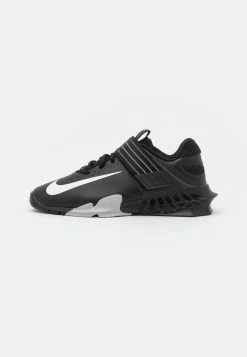 Nike Performance SAVALEOS UNISEX - Training Shoe - Black/white/grey Fog/laser Orange