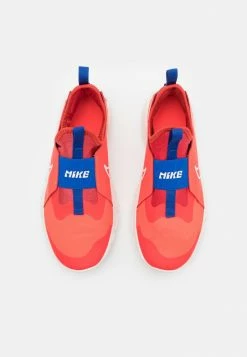 Nike Performance FLEX RUNNER 2 GS UNISEX - Neutral Running Shoes - Bright Crimson/sail/red Clay/game Royal -Nike Performance store 5846b657dd4a4c6592fca0b23e927372