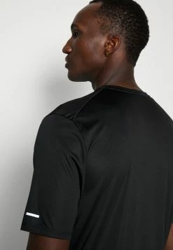 Nike Performance MILER - Sports T-shirt - Black -Nike Performance store 58ed4d292482463d97f33a39f01707d5