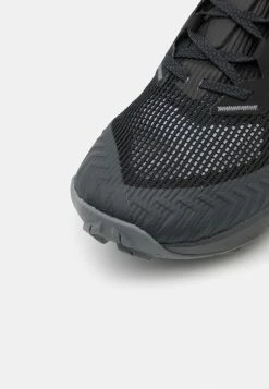 Nike Performance W AIR ZOOM TERRA KIGER 8 - Trail Running Shoes - Black/pure Platinum/anthracite/wolf Grey/cool Grey -Nike Performance store 5a3bd05971e04ff7837459941df6792f