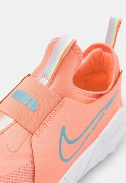 Nike Performance NIKE FLEX RUNNER 2 SDWLK GG UNISEX - Neutral Running Shoes - Crimson Bliss/worn Blue/university Gold/photo Blue -Nike Performance store 5bf41077ec1b4446af63c23f748adb2b