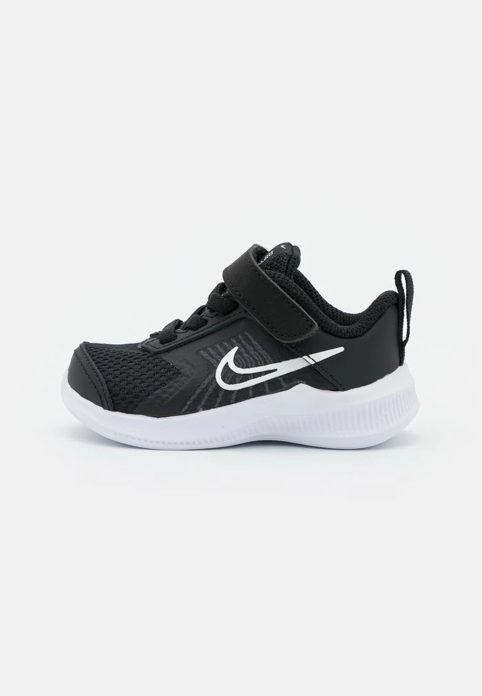 Nike Performance DOWNSHIFTER 11 - Neutral Running Shoes - Black/white 1 Nike Performance DOWNSHIFTER 11 - Neutral Running Shoes - Black/white