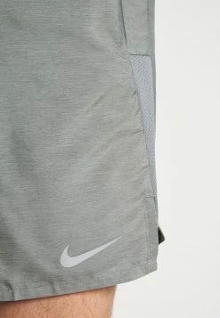 Nike Performance CHALLENGER SHORT - Sports Shorts - Smoke Grey -Nike Performance store 5dba6c97d37b4e0e98bc7a93c8c39462