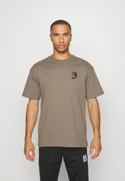 Nike Performance TEE SUSTAINABLE - Print T-shirt - Olive Grey