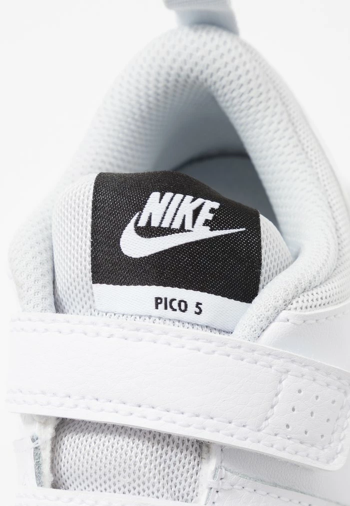 Nike Performance PICO 5 TDV UNISEX - Training Shoe - White/pure Platinum 3 Nike Performance PICO 5 TDV UNISEX - Training Shoe - White/pure Platinum - Image 3
