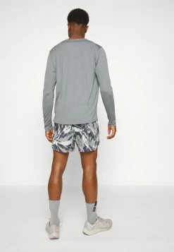 Nike Performance TRAIL - Sports Shorts - Black/dark Smoke Grey/white -Nike Performance store 62a1690a26ef435eb1d51b0acc4057df