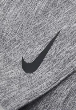 Nike Performance HEAD TIE REVERSIBLE - Sweatband - Charcoal Heather/black 5 Nike Performance HEAD TIE REVERSIBLE - Sweatband - Charcoal Heather/black -Nike Performance store 62f475e694a74e8686a6d139cf659253