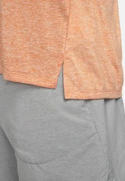 Nike Performance Sports T-shirt - Orange Trance/htr/(reflective Silv) -Nike Performance store 661efa7d56f040fda2d2a0b6d5d36a71