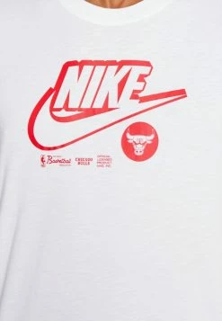 Nike Performance NBA CHICAGO BULLS NIKE LOGO TEE - Club Wear - White -Nike Performance store 68e97c45b85a40368dda8da502d0cfa4