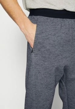 Nike Performance PANT EARTH DAY - Tracksuit Bottoms - Black/iron Grey 9 Nike Performance PANT EARTH DAY - Tracksuit Bottoms - Black/iron Grey -Nike Performance store 6930215b30e74b4d987fc6833d9e2b52
