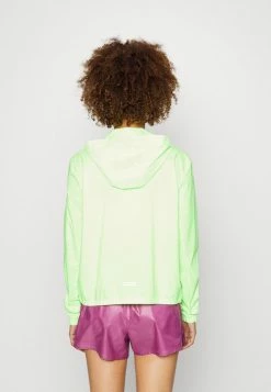 Nike Performance Running Jacket - Lime Glow/silver -Nike Performance store 6be820362d1d4d64ad0120a84fba00d2