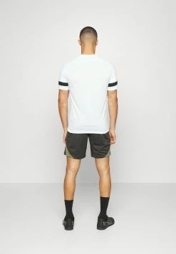 Nike Performance STRIKE SHORT - Sports Shorts - Night Forest/medium Olive/white 8 Nike Performance STRIKE SHORT - Sports Shorts - Night Forest/medium Olive/white -Nike Performance store 6d7841fa5a96497daf6c26fb5f1ca743