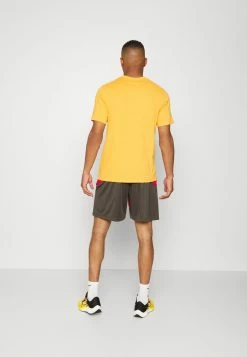 Nike Performance NFL TAMPA BAY BUCCANEERS MENS - Sports Shorts - Gym Red/deep Pewter -Nike Performance store 6d91daa5b26e49e884da7815e0a00a8a