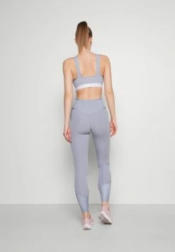 Nike Performance SOFT TEE BRA - Medium Support Sports Bra - Ashen Slate Heather/white -Nike Performance store 6deea8448b7449ef9cdddd9fb0566cce
