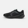 Nike Performance QUEST 5 - Neutral Running Shoes - Black/dark Smoke Grey