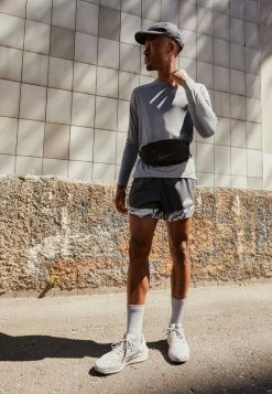 Nike Performance TRAIL - Sports Shorts - Black/dark Smoke Grey/white