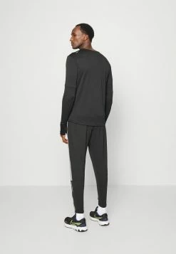 Nike Performance Sweatshirt - Black 8 Nike Performance Sweatshirt - Black -Nike Performance store 70aeeed37dba46239018d7e1193027d3