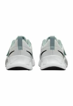 Nike Performance RENEW RETALIATION 4 - Training Shoe - Photon Dust Light Smoke Grey Aviator Grey Black -Nike Performance store 72dfe17861734cb98e7ddb66c774884e