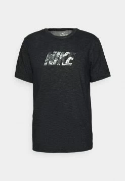 Nike Performance SLUB TEE - Print T-shirt - Black/smoke Grey 10 Nike Performance SLUB TEE - Print T-shirt - Black/smoke Grey -Nike Performance store 743259644a2640da885339433ba2049f