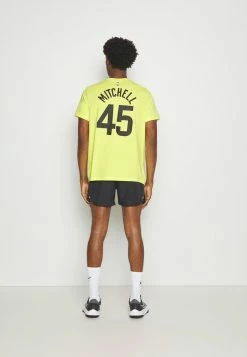 Nike Performance NBA DONOVAN MITCHELL UTAH JAZZ NAME & NUMBER TEE - Club Wear - Yellow Strike -Nike Performance store 744ce8a5b9a34be5bd822a22cf078a3c