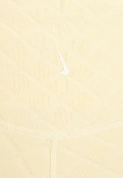 Nike Performance LUXE CAPRI - Leggings - Pale Vanilla/coconut Milk -Nike Performance store 749c724319d24c9691642f677815b57e
