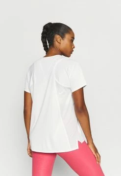 Nike Performance RACE - Sports T-shirt - White/silver -Nike Performance store 75d216ea59c24878b7702555578b9965