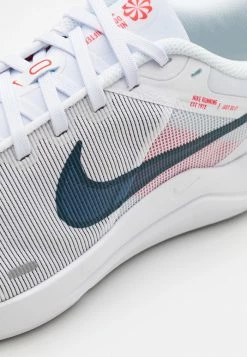 Nike Performance DOWNSHIFTER 12 - Neutral Running Shoes - White/valerian Blue/light Crimson/black/barely Green 11 Nike Performance DOWNSHIFTER 12 - Neutral Running Shoes - White/valerian Blue/light Crimson/black/barely Green -Nike Performance store 76e42538e1a34dbda5690aa279d5568b