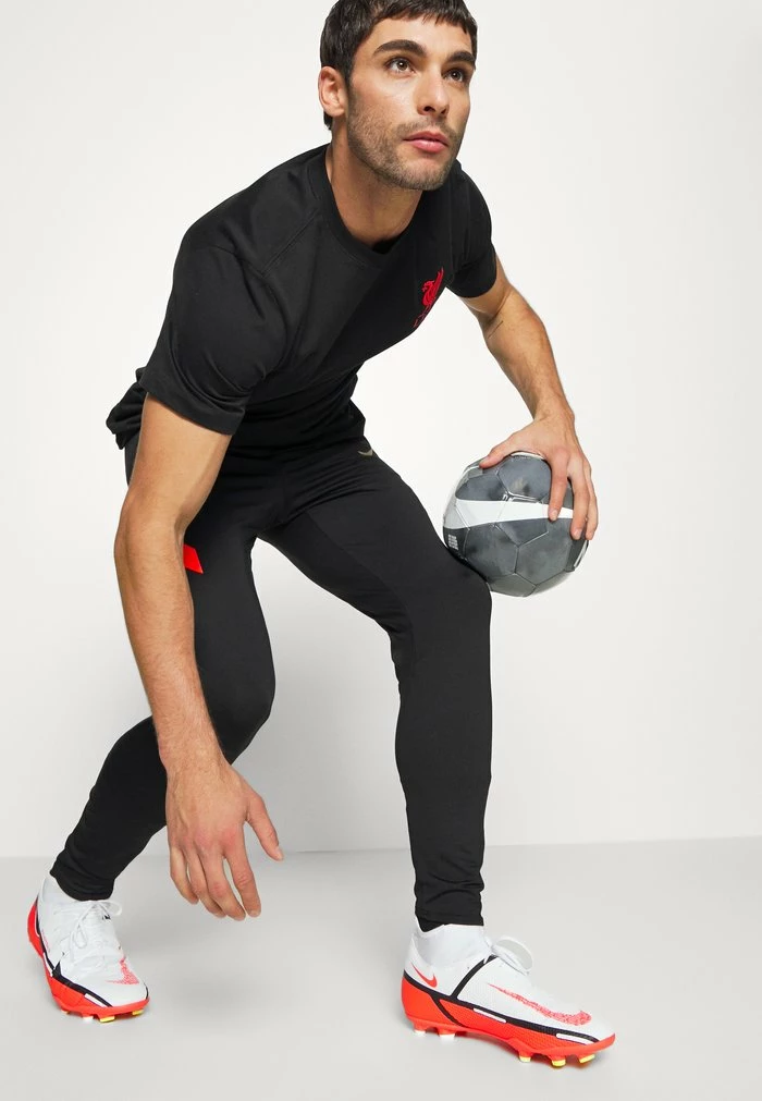 Nike Performance LIVERPOOL FC STRIKE PANT - Tracksuit Bottoms - Black/bright Crimson/mystic Stone 4 Nike Performance LIVERPOOL FC STRIKE PANT - Tracksuit Bottoms - Black/bright Crimson/mystic Stone - Image 4