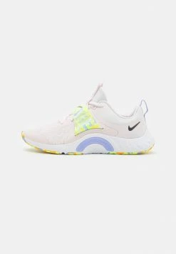 Nike Performance W RENEW IN SEASON TR 12 PRM - Training Shoe - Football Grey/ghost Green/light Thistle/pinksicle
