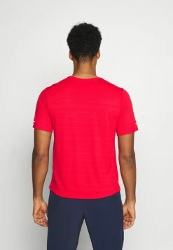 Nike Performance MILER - Sports T-shirt - University Red/reflective Silver -Nike Performance store 7cf17a22199e4eb28f2f4f12ff4fb737