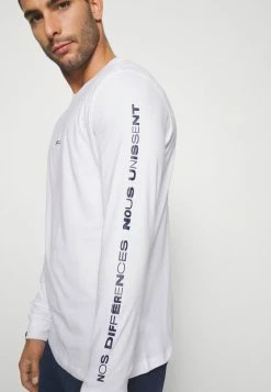Nike Performance FRANCE IGNITE TEE - Long Sleeved Top - White 9 Nike Performance FRANCE IGNITE TEE - Long Sleeved Top - White -Nike Performance store 7e80f886c1d44b078d282cab9028ebaa