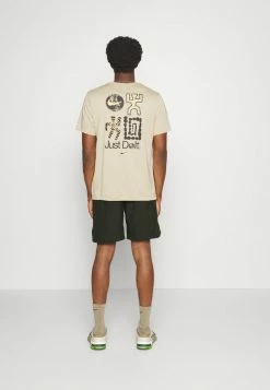 Nike Performance Sports Shorts - Sequoia/black -Nike Performance store 7ffe044076c348b0be61ebc6b0aa9a15