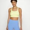 Nike Performance LUXE BRA - Medium Support Sports Bra - Light Citron/grey Fog