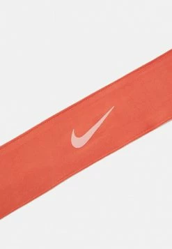 Nike Performance HEAD TIE REVERSIBLE - Sweatband - Madder Root 5 Nike Performance HEAD TIE REVERSIBLE - Sweatband - Madder Root -Nike Performance store 826716fa507a4153a22fa4487aafc913