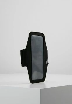 Nike Performance LEAN ARM BAND PLUS UNISEX - Other Accessories - Black/black/silver -Nike Performance store 8459e6079f5442ad903b91e6700b6586