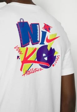 Nike Performance TEE STORY PACK - Sports T-shirt - White -Nike Performance store 86423da12d254b82b5931b579b500219