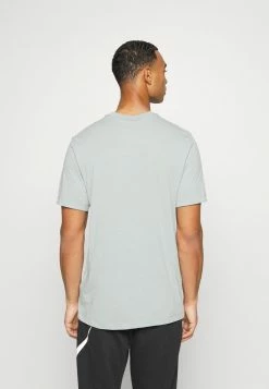 Nike Performance TEE PRO - Sports T-shirt - Light Smoke Grey -Nike Performance store 86997f2c15a34ebe98470616d9628516