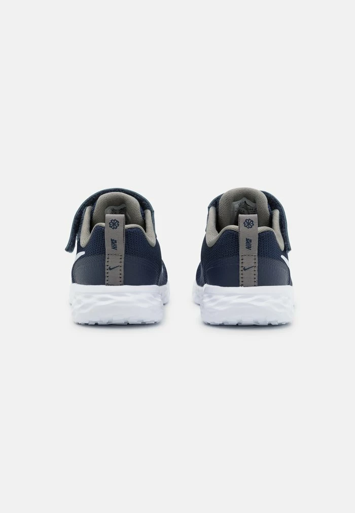 Nike Performance REVOLUTION 6 NN TDV UNISEX - Neutral Running Shoes - Midnight Navy/white/flat Pewter 3 Nike Performance REVOLUTION 6 NN TDV UNISEX - Neutral Running Shoes - Midnight Navy/white/flat Pewter - Image 3