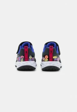 Nike Performance REVOLUTION 6 NN UNISEX - Neutral Running Shoes - Black/very Berry/lapis 8 Nike Performance REVOLUTION 6 NN UNISEX - Neutral Running Shoes - Black/very Berry/lapis -Nike Performance store 8b7b4c5ff8904aa6a2c22c7d084c78fc