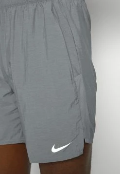 Nike Performance CHALLENGER - Sports Shorts - Smoke Grey/htr/reflective Silver -Nike Performance store 8b96b11a5b8b42189e5307dce1abc977